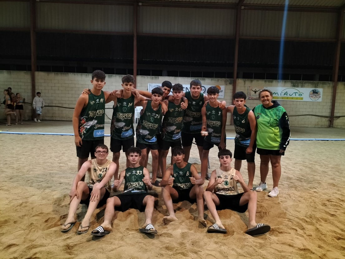 Gran participación en el V Torneo Balonmano Playa Ciudad de Trujillo