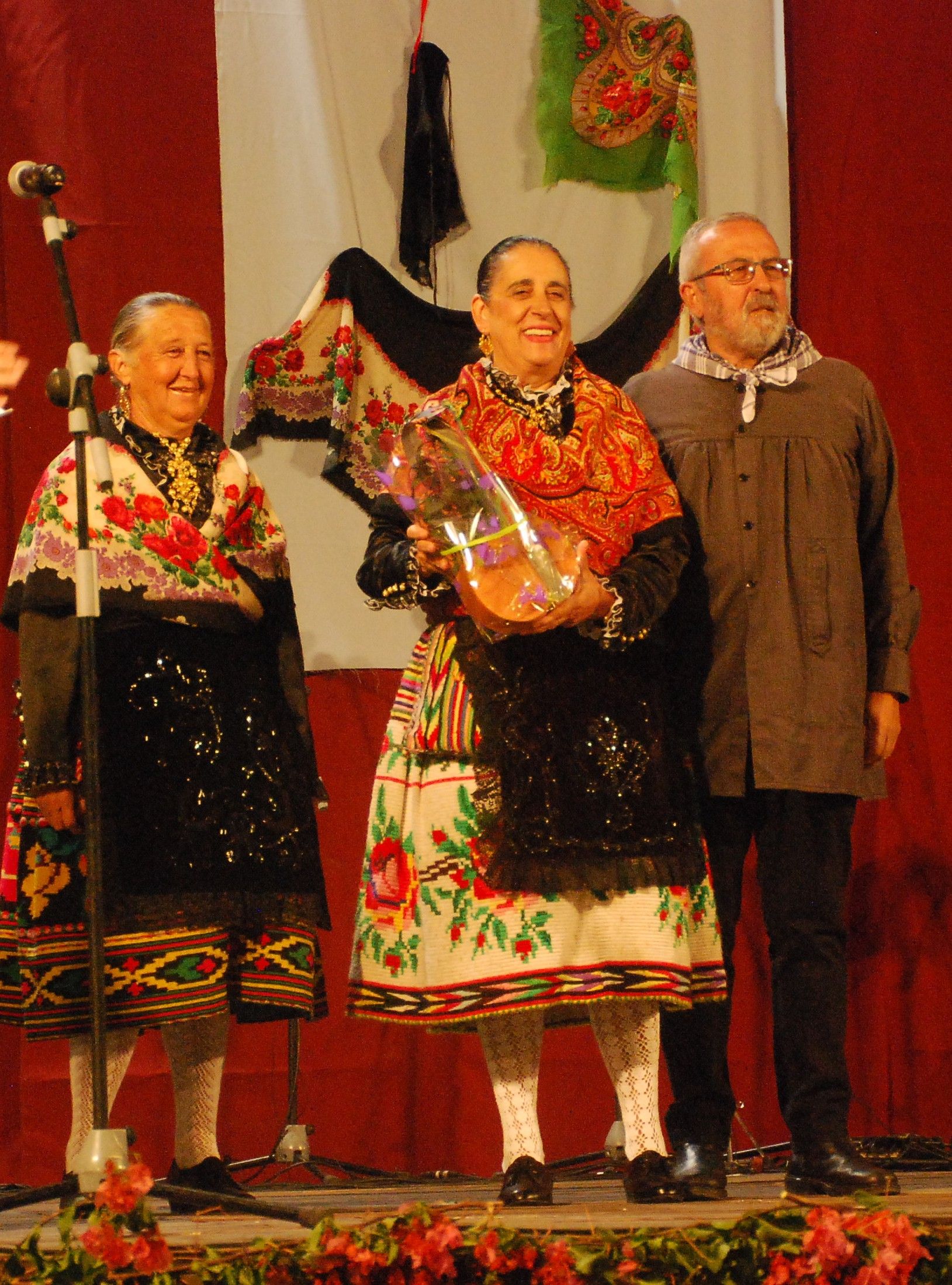 Un homenaje al folclore en imágenes