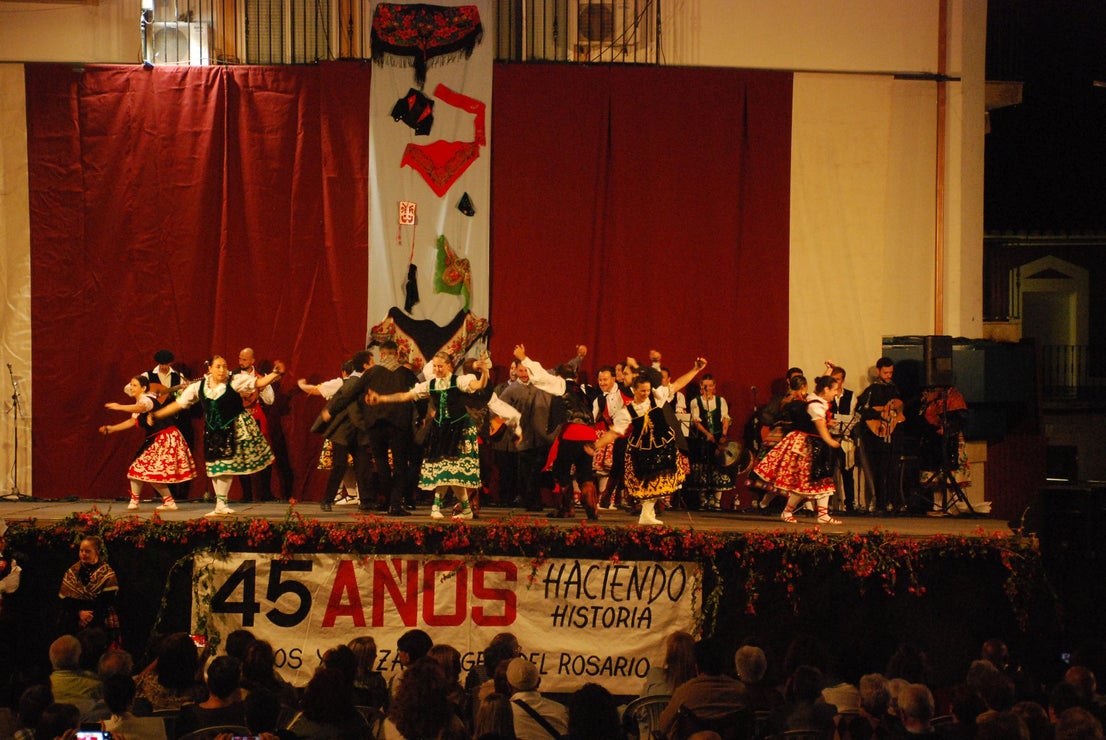 Un homenaje al folclore en imágenes