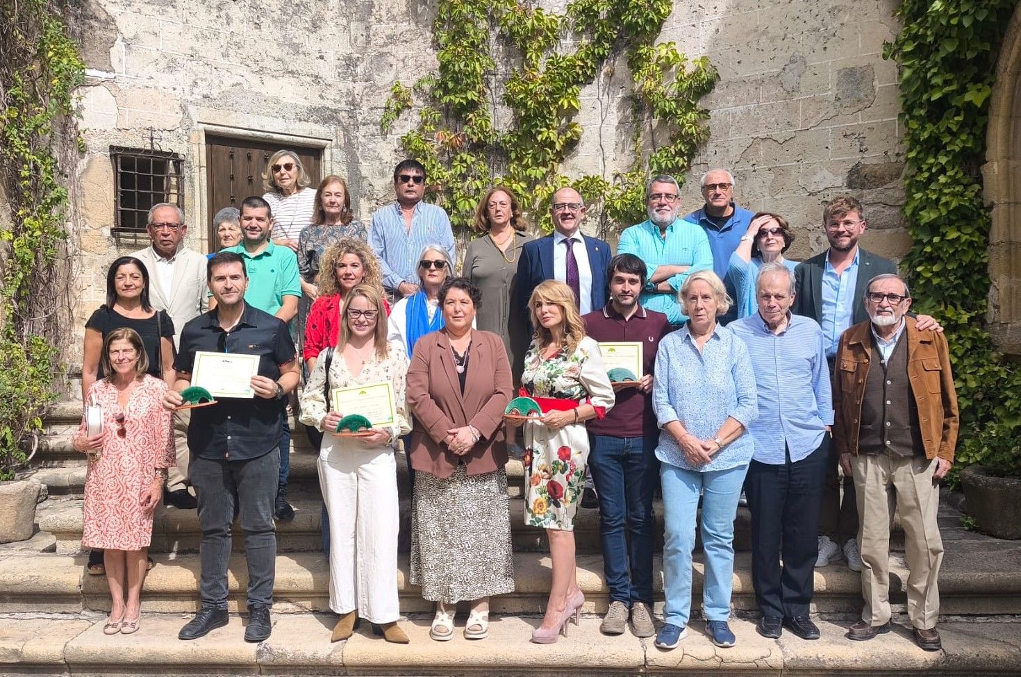 Organizadores, premiados, colaboraores y ponentes