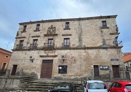 El teatro Gabriel y Galán.