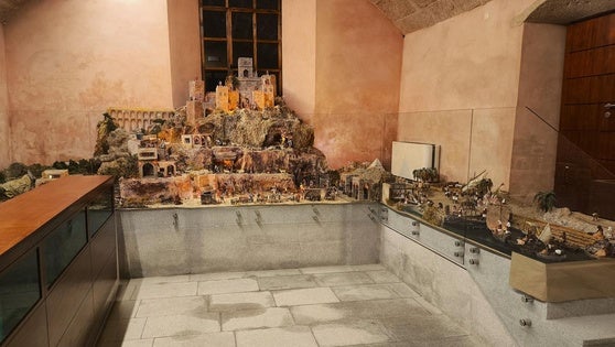 El belén del artista Jesús Ortiz se puede visitar en el palacio de los Barrantes Cervantes