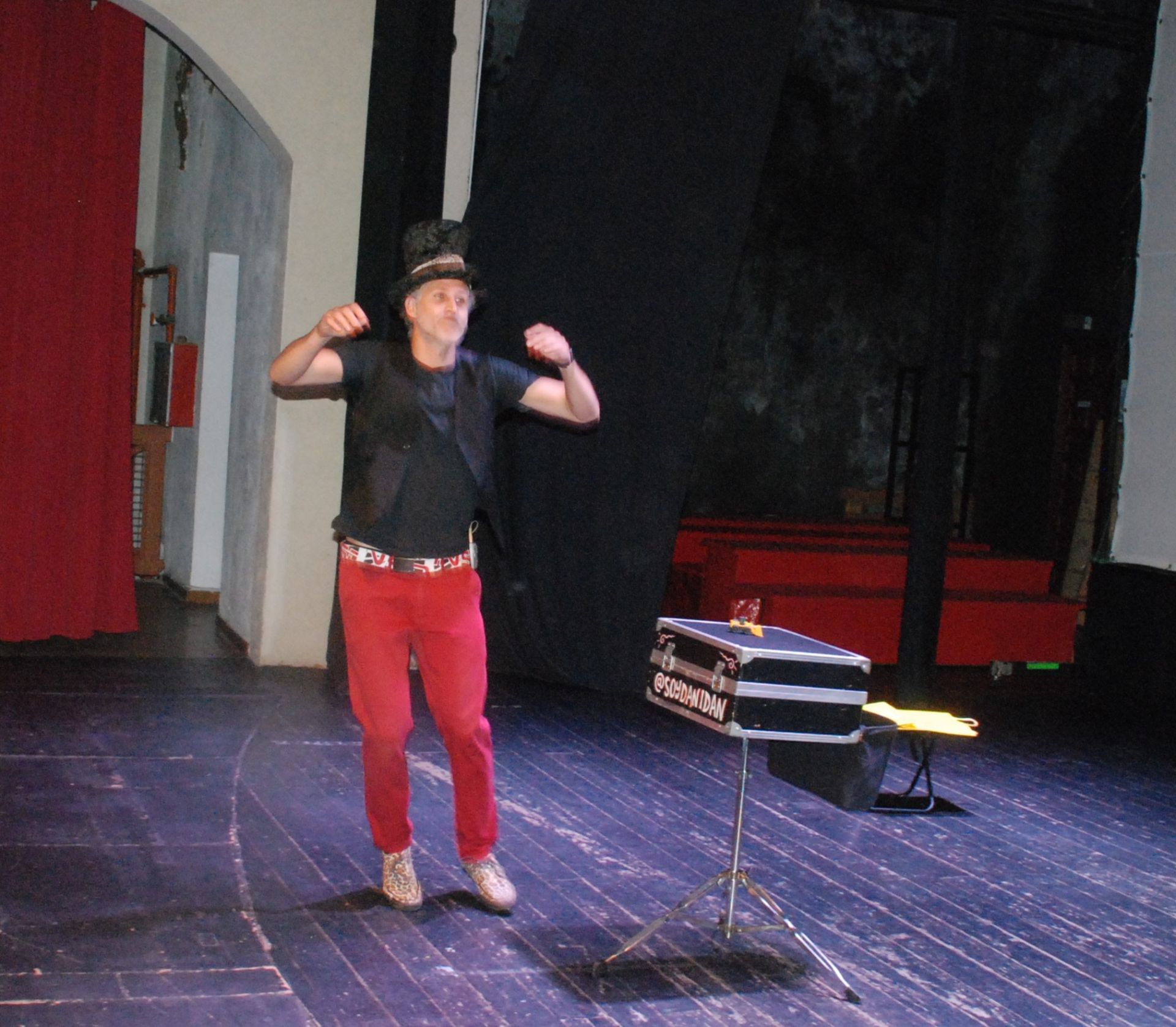 El arte de la gala solidaria del Mochuelo