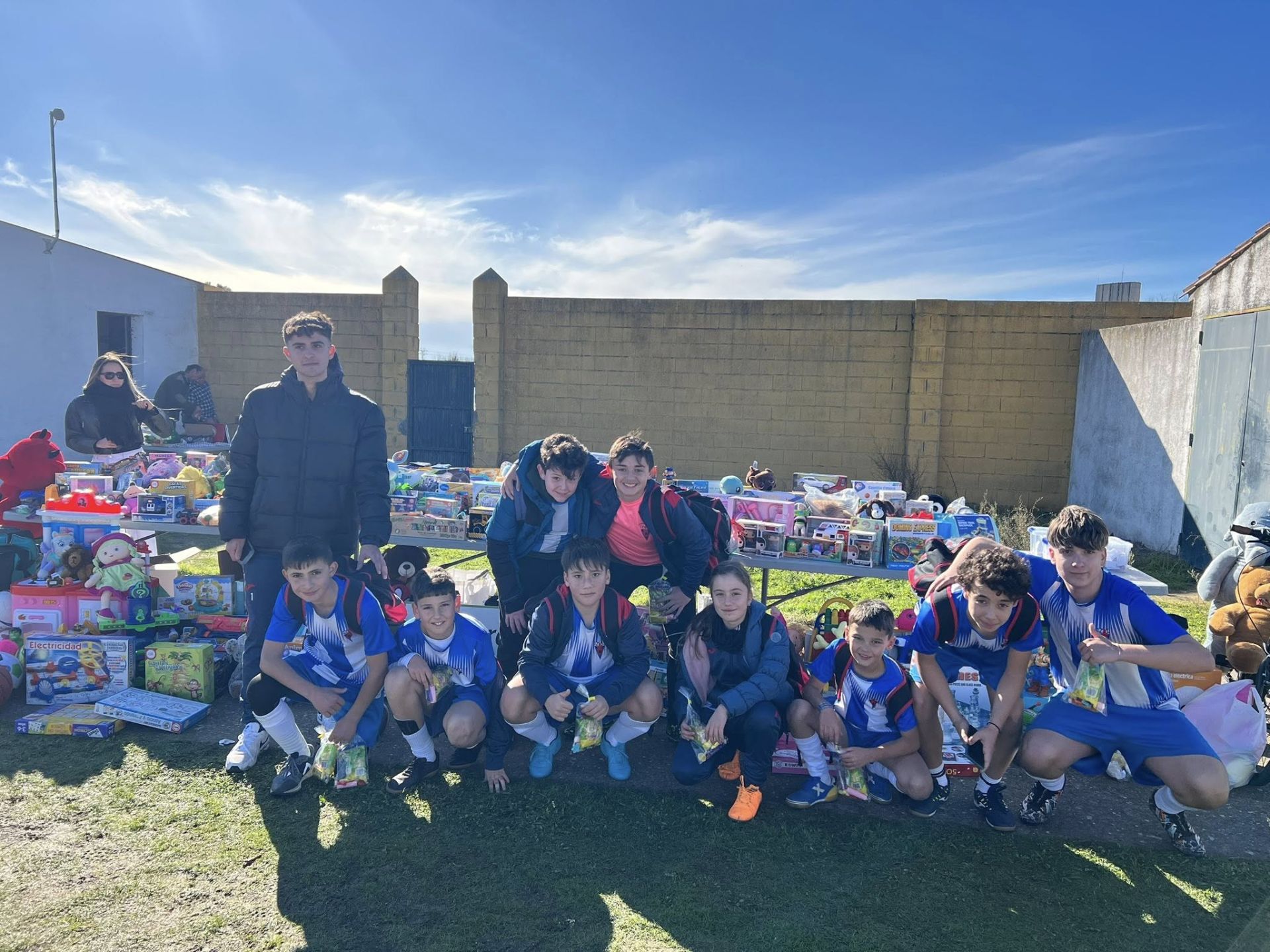 Una convivencia solidaria con unos 250 jugadores