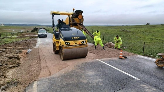 La carretera que une Trujillo e Ibahernando recobra la normalidad