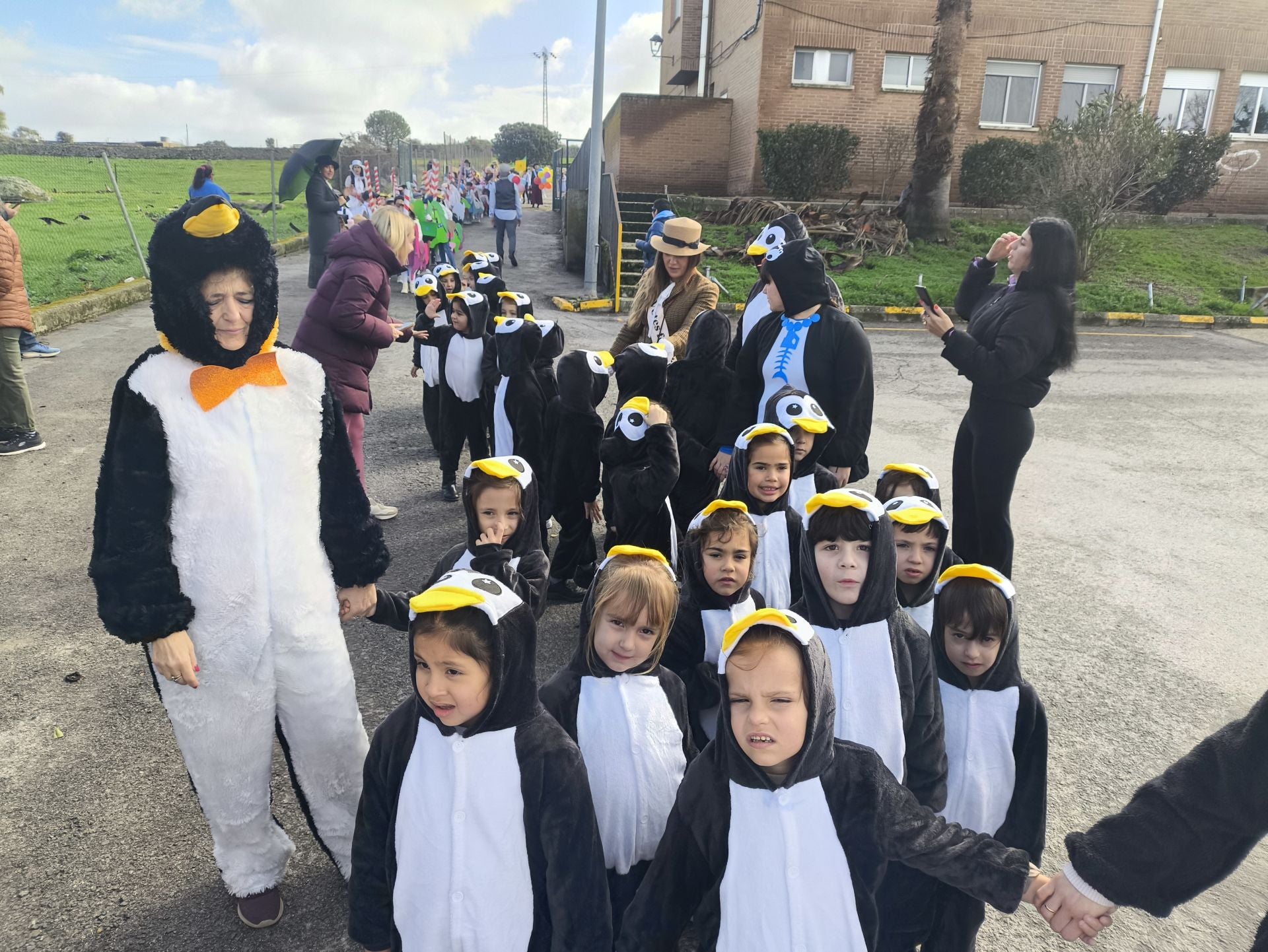 Mary Poppins en el desfile de Carnaval de Las Américas