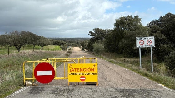 Inician los trámites para arreglar el camino entre el cruce de Torrecillas de la Tiesa y La Aldea del Obispo