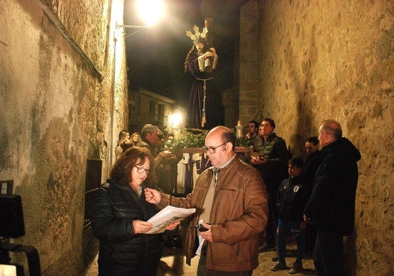 La lectura de una de las estaiones.