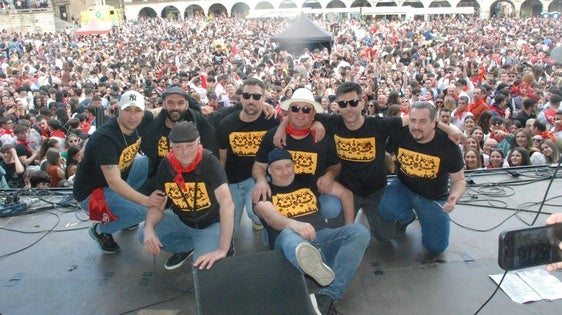 La orquesta Pizarro volverá a entonar las canciones típicas del Chíviri en la plaza Mayor