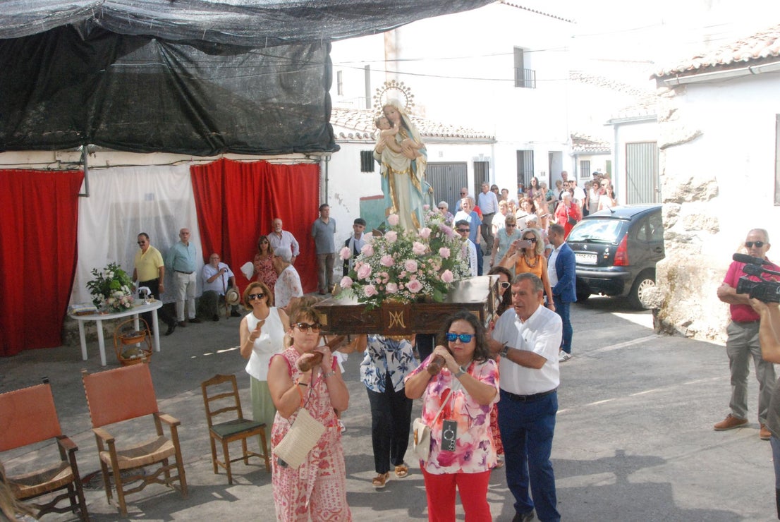 Belén celebró la procesión con la Patrona