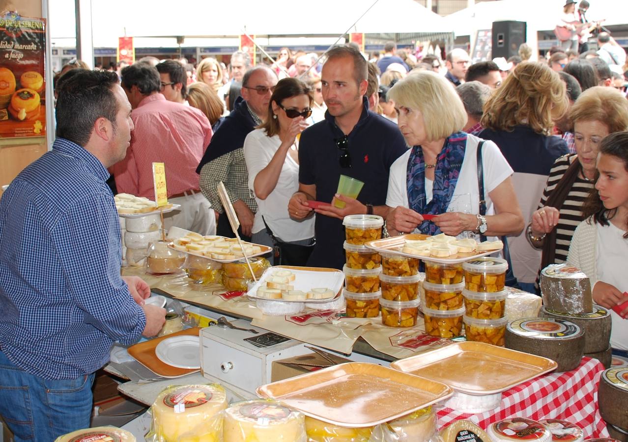 La plaza Mayor reunirá a más de 500 variedades de queso en la Feria Nacional