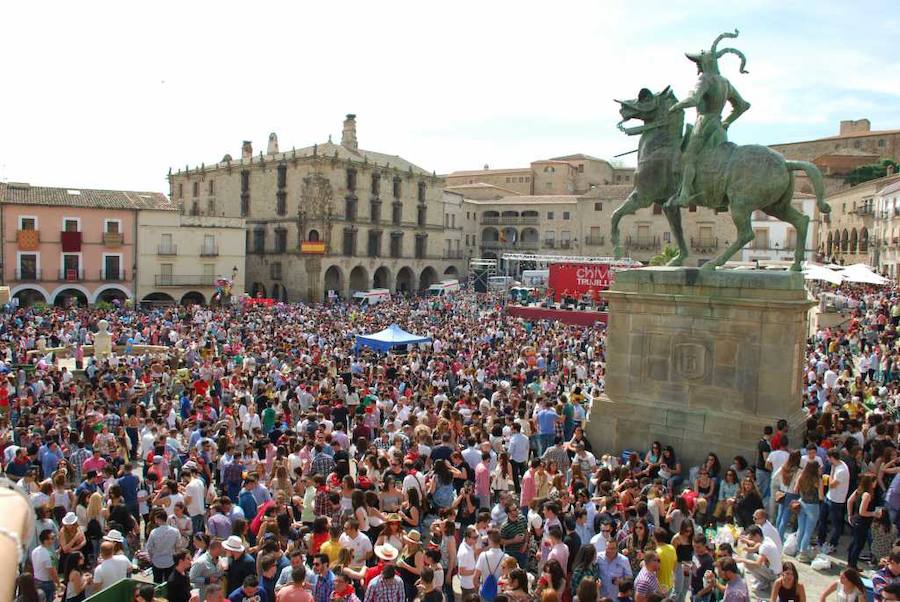 Publicadas las bases del concurso del cartel anunciador del Chíviri