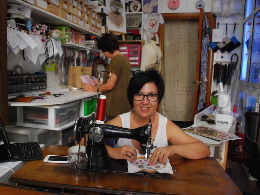 Zapatos trujillanos entre la aristocracia británica