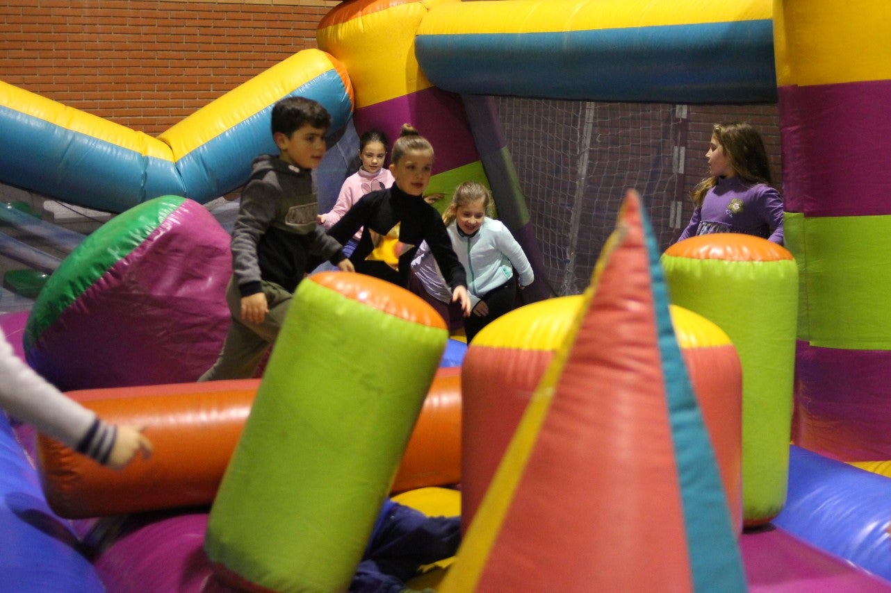 Algunas imágenes de la quinta edición de Valverdilandia celebrada en el pabellón polideportivo de Valverde de Leganés (29-12-2018)