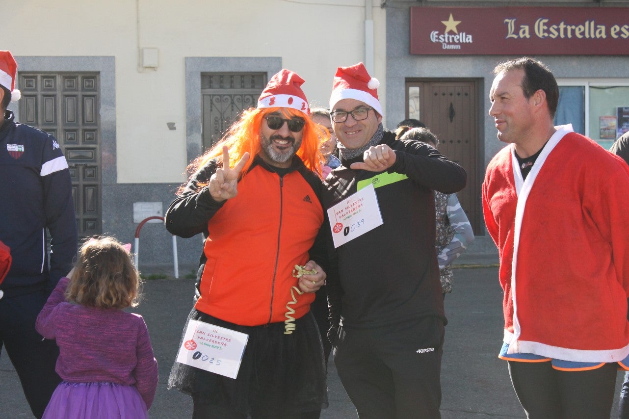 Algnas imágenes de la tercera edición de la San Silvestre Solidaria 2018, celebrada en Valverde de Leganés (30-12-2018)