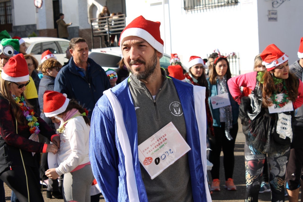 Algnas imágenes de la tercera edición de la San Silvestre Solidaria 2018, celebrada en Valverde de Leganés (30-12-2018)