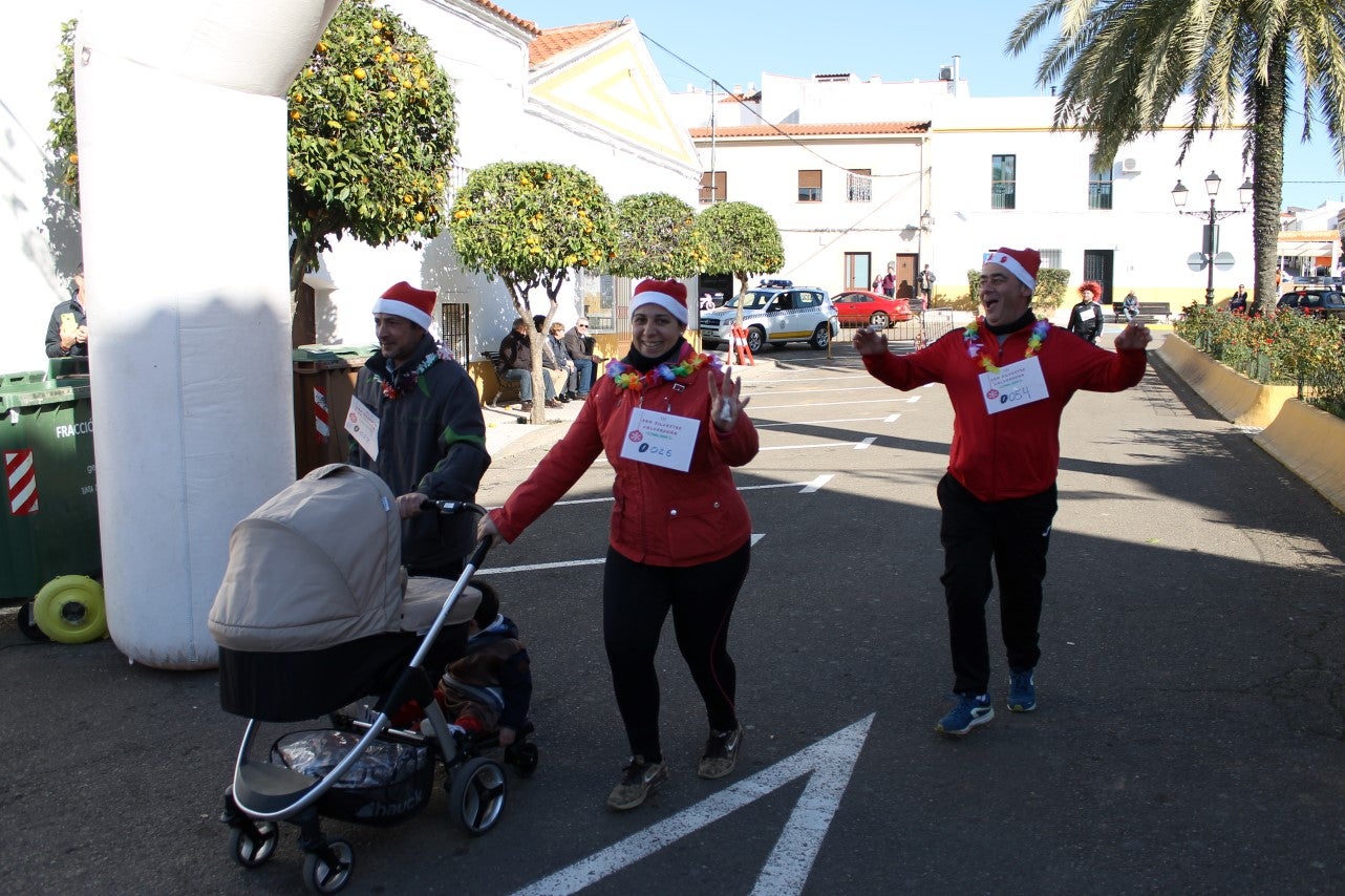 Algunas imágenes de la tercera edición de la San Silvestre Solidaria 2018, celebrada en Valverde de Leganés (30-12-2018)