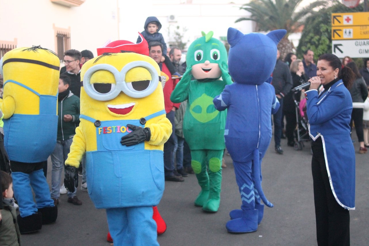 Imágenes de la cabalgata de Los Reyes Magos de Oriente en Valverde de Leganés (05-01-2019)