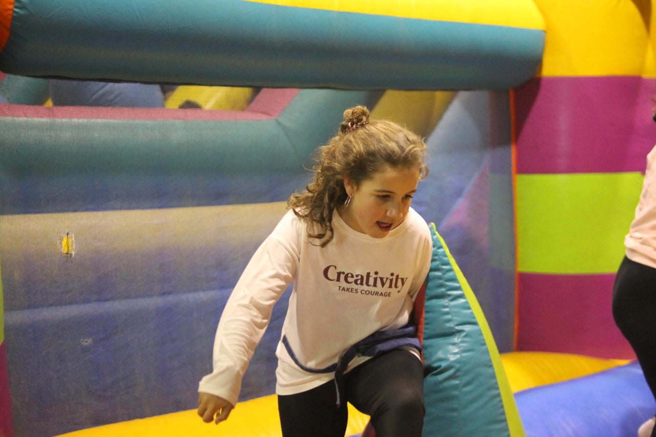 Algunas imágenes de la cabalgata de Los Reyes Magos de Oriente en Valverde de Leganés (05-01-2019)