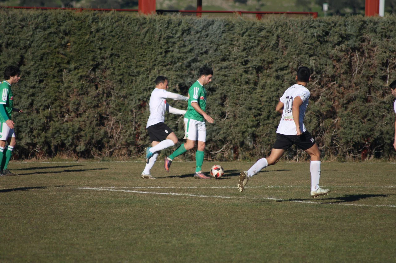 Imágenes del encuentro de la 21ª jornada de liga de Tercera División disputado en el Municipal de San Roque y que acabó 0-2 (20-01-2019)