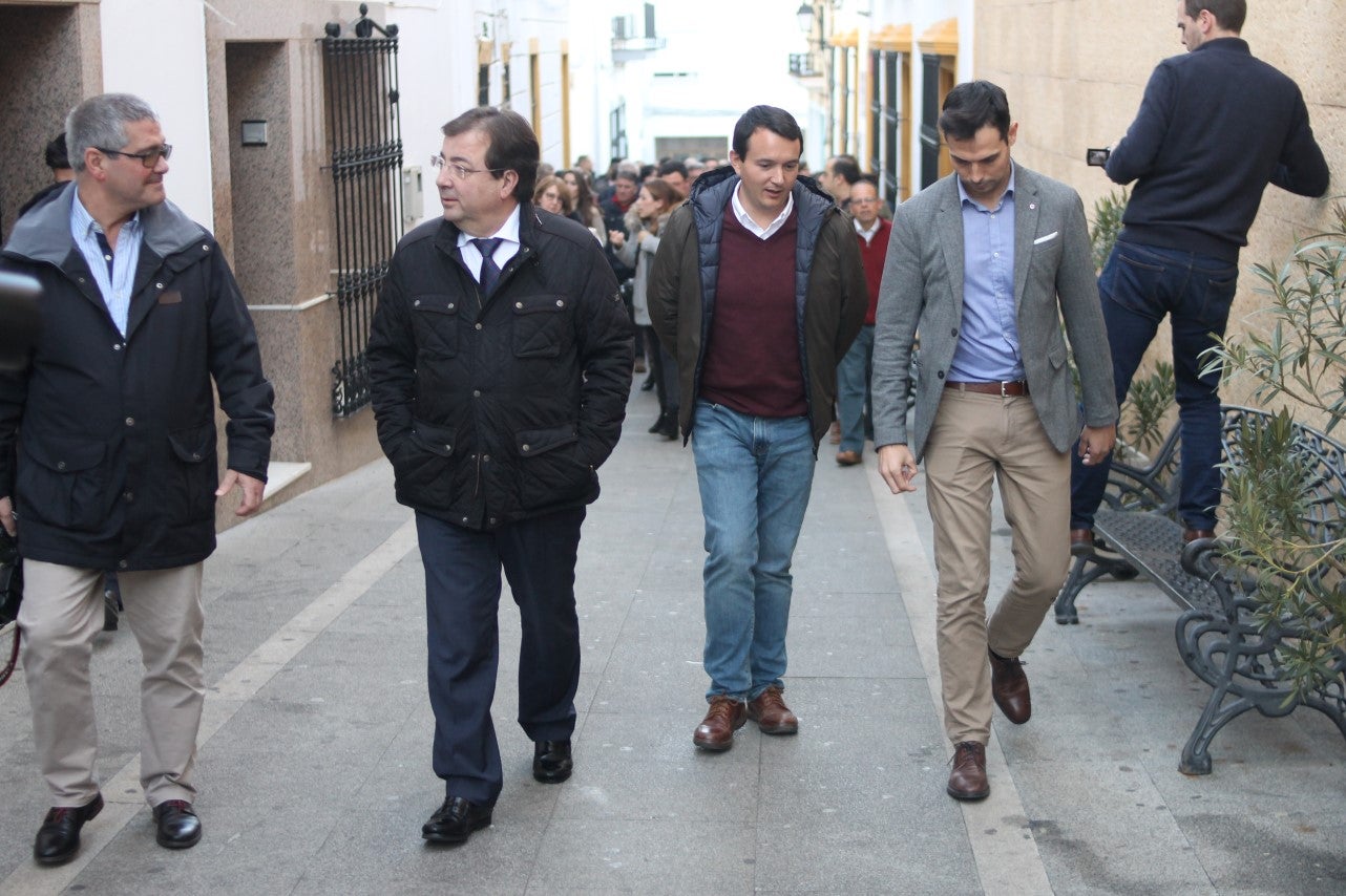 Imágenes de la presentación de la candidatura de Manolo Borrego a la alcaldía del ayuntamiento de Valverde, con la visita del presidente de la Junta, Guillermo Fernández Vara (08-02-2019)