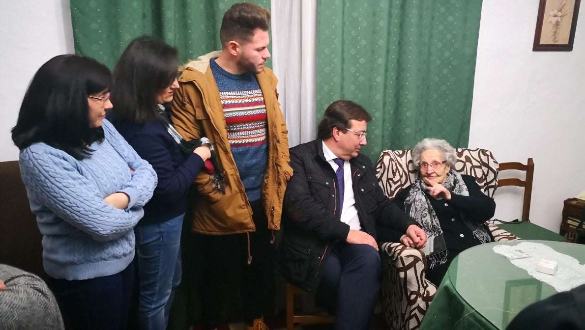 Imágenes de la presentación de la candidatura de Manolo Borrego a la alcaldía del ayuntamiento de Valverde, con la visita del presidente de la Junta, Guillermo Fernández Vara (08-02-2019)