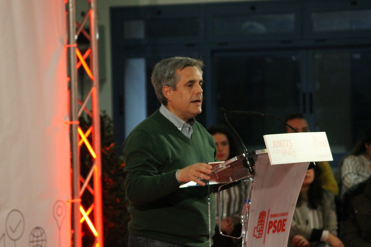 Imágenes de la presentación de la candidatura de Manolo Borrego a la alcaldía del ayuntamiento de Valverde, con la visita del presidente de la Junta, Guillermo Fernández Vara (08-02-2019)