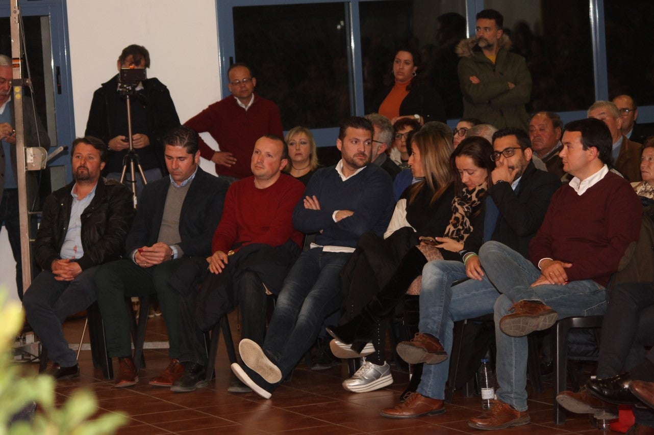 Imágenes de la presentación de la candidatura de Manolo Borrego a la alcaldía del ayuntamiento de Valverde, con la visita del presidente de la Junta, Guillermo Fernández Vara (08-02-2019)