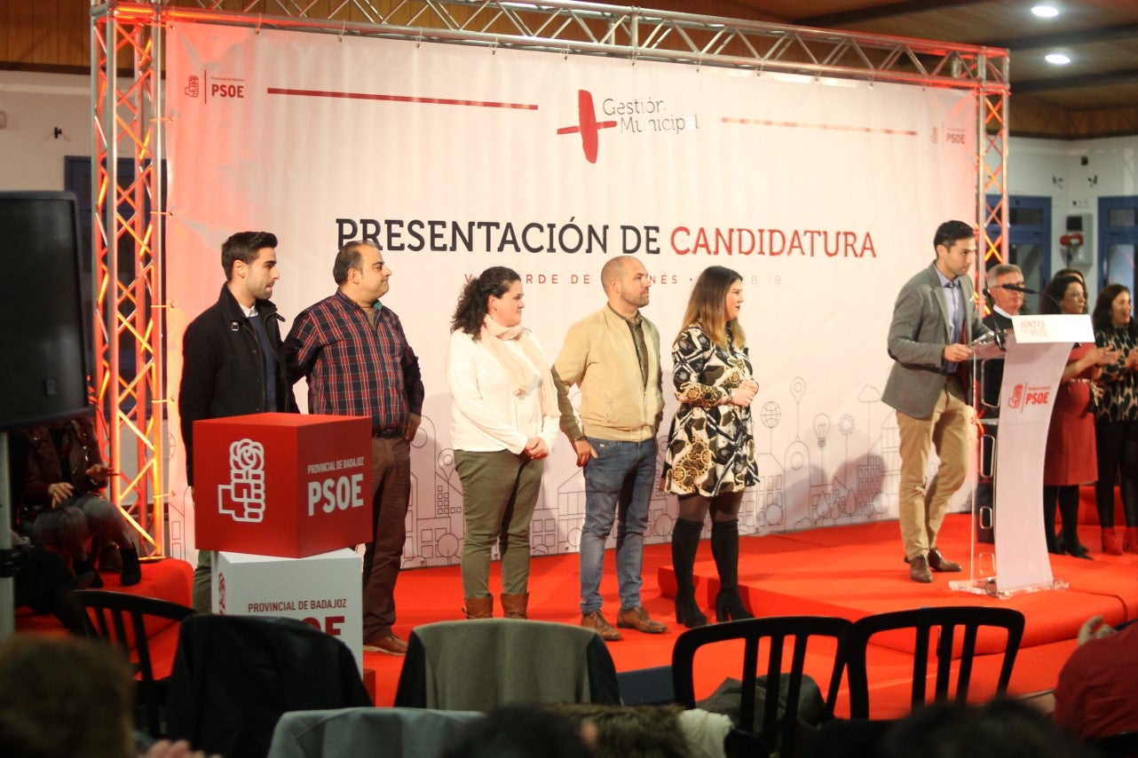 Imágenes de la presentación de la candidatura de Manolo Borrego a la alcaldía del ayuntamiento de Valverde, con la visita del presidente de la Junta, Guillermo Fernández Vara (08-02-2019)