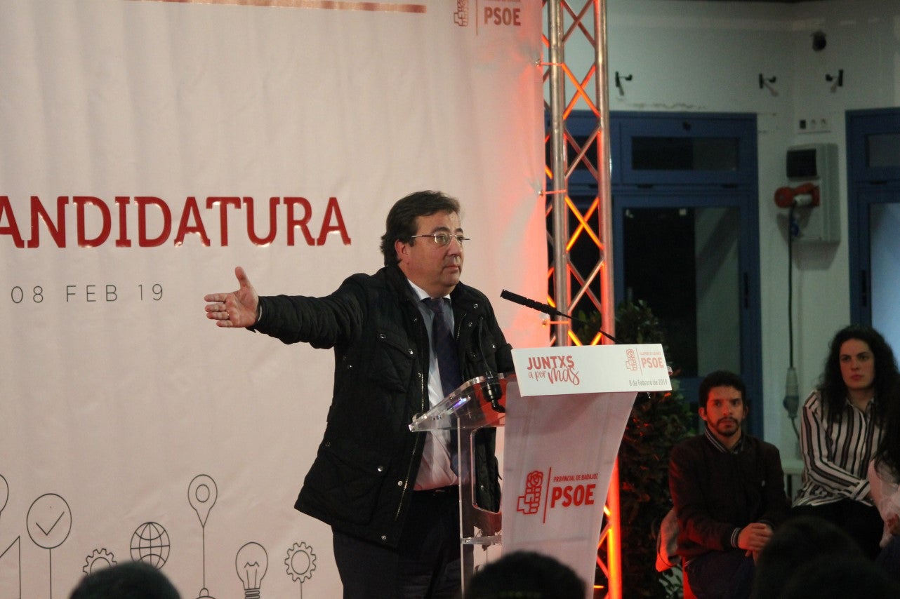 Imágenes de la presentación de la candidatura de Manolo Borrego a la alcaldía del ayuntamiento de Valverde, con la visita del presidente de la Junta, Guillermo Fernández Vara (08-02-2019)