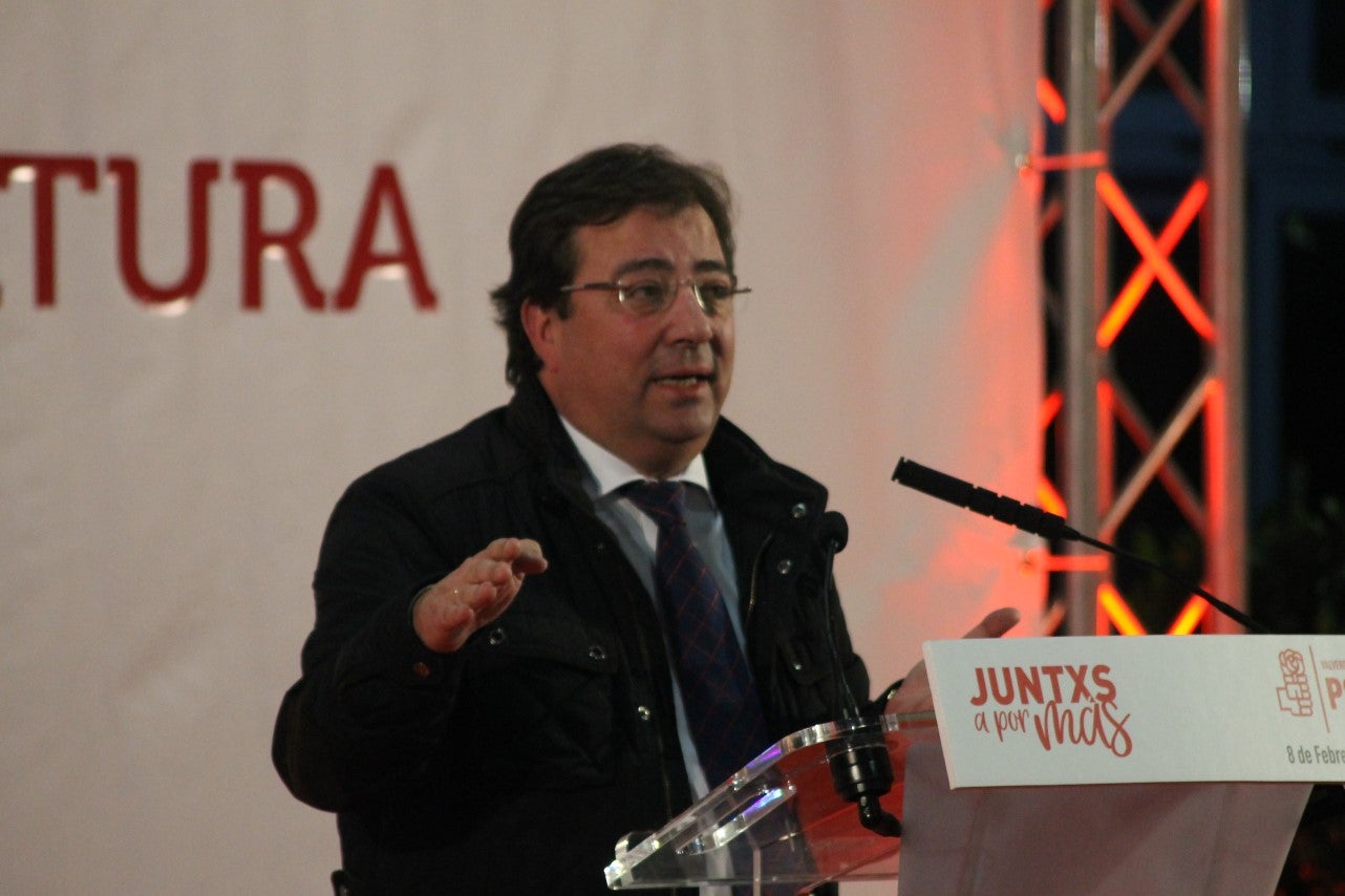 Imágenes de la presentación de la candidatura de Manolo Borrego a la alcaldía del ayuntamiento de Valverde, con la visita del presidente de la Junta, Guillermo Fernández Vara (08-02-2019)