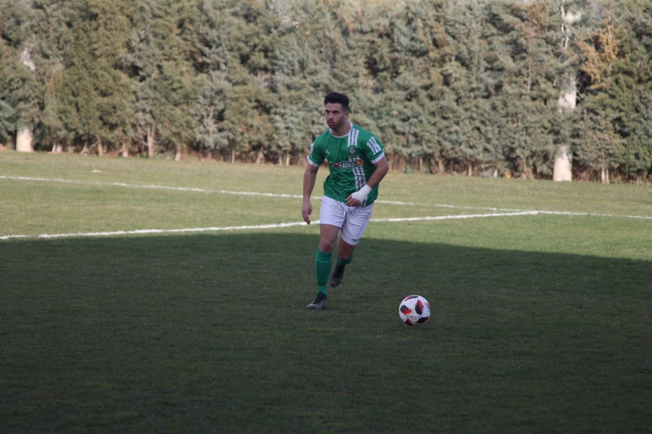 Imágenes del encuentro de la vigesimoquinta jornada de liga de Tercera División, disputado en el Municipal de San Roque, y que finalizó por 2-1 (17-02-2019)