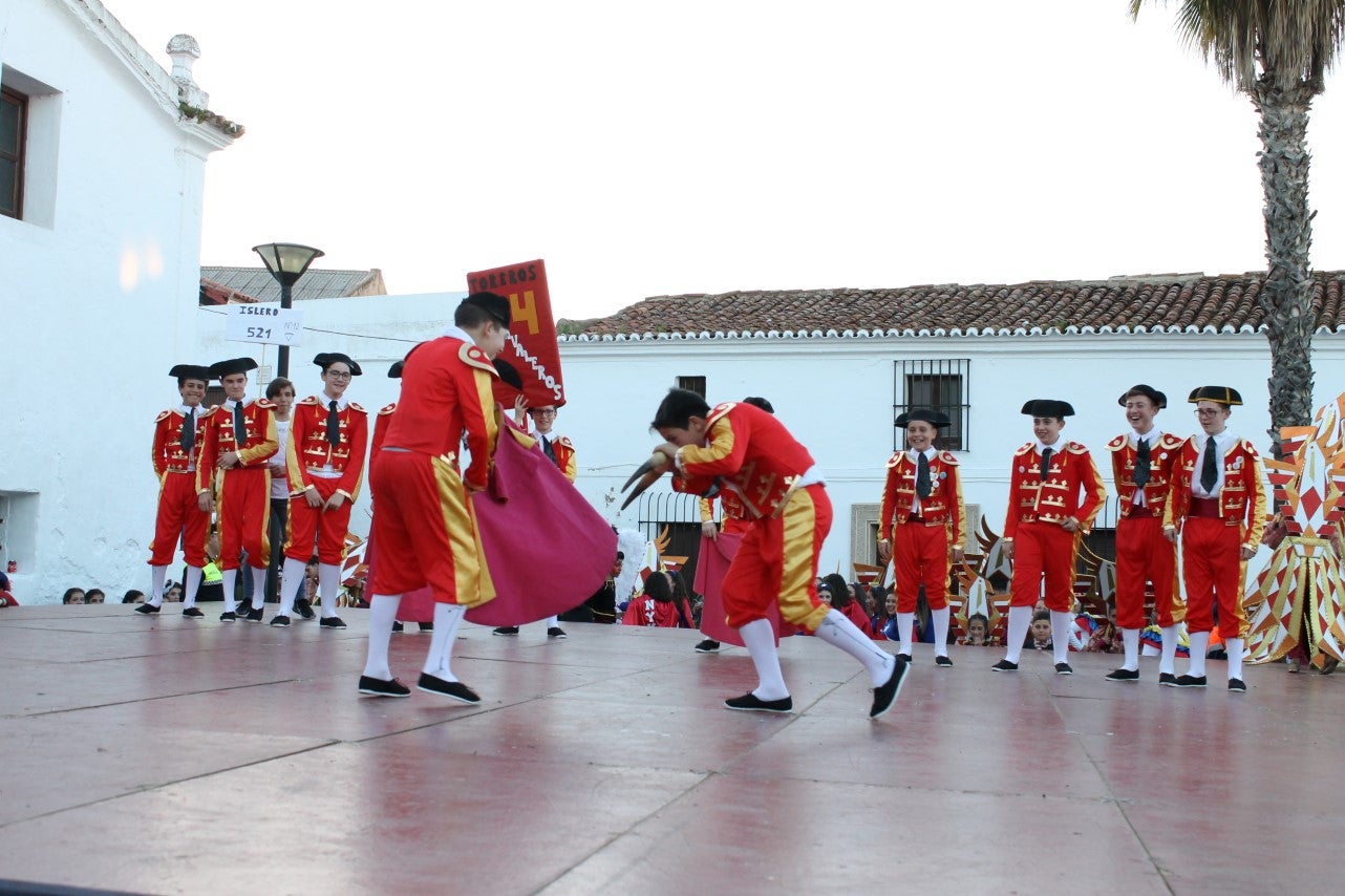 Imágenes de los participantes del Carnaval de Valverde de Leganés (02-03-2019)