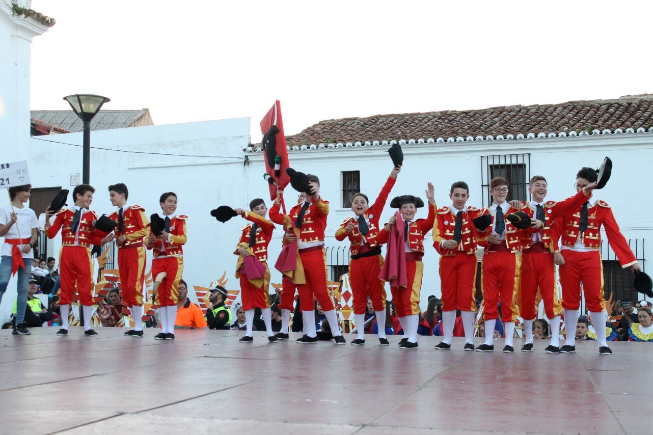 Imágenes de los participantes del Carnaval de Valverde de Leganés (02-03-2019)