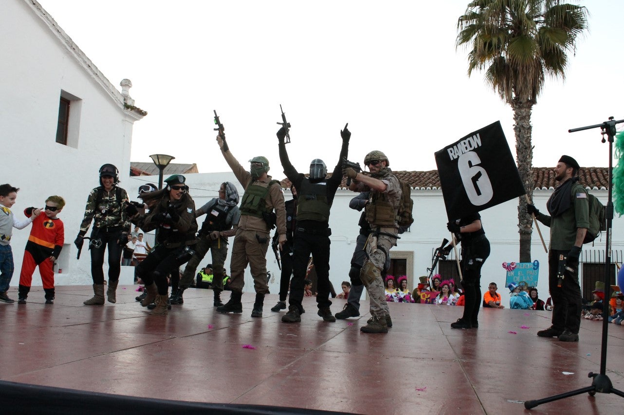 Imágenes de los participantes del Carnaval de Valverde de Leganés (02-03-2019)