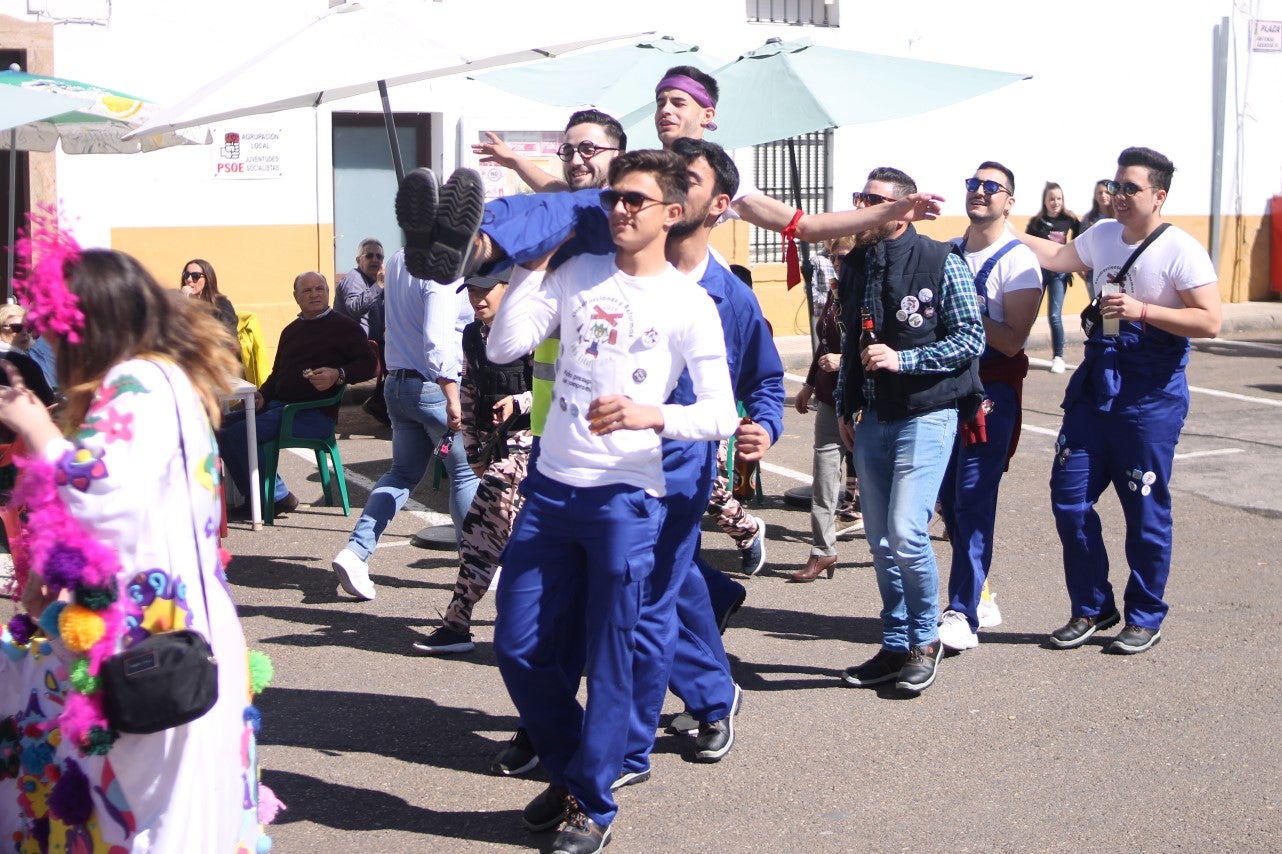 Imágenes de la celebración del Domingo de Piñata en Valverde de Leganés (10-03-2019)