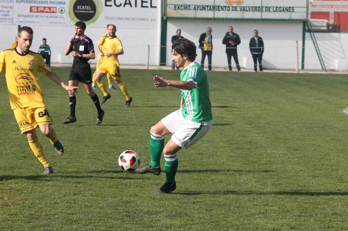 Imágenes del encuentro de la vigesimonovena jornada de liga de Tercera División disputado en el Municipal de San Roque y que finalizó con empate a cero (17-03-2019I