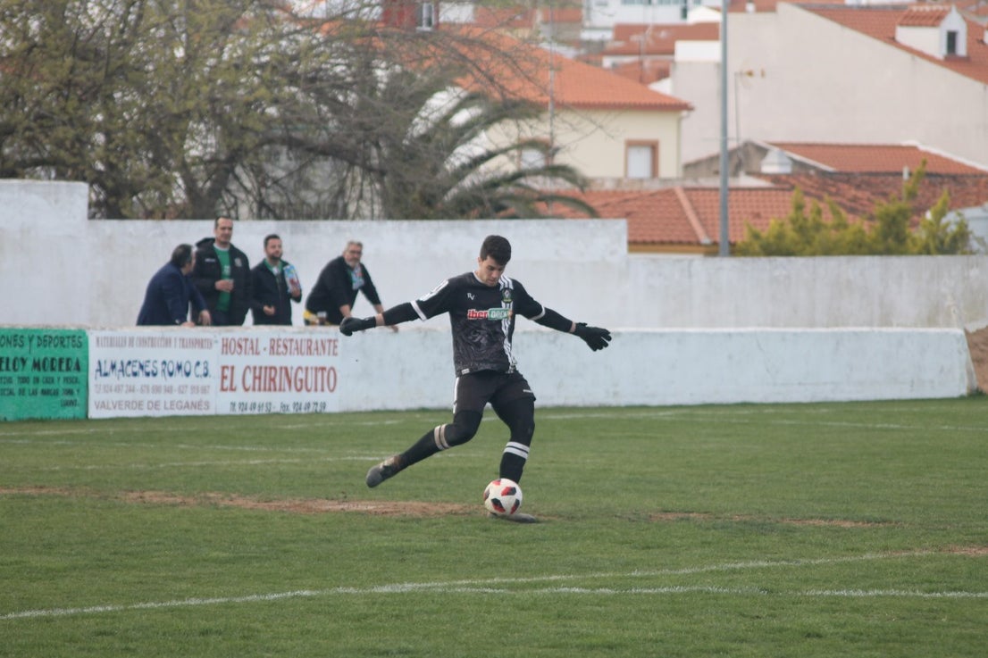 Imágenes del encuentro de la vigesimonovena jornada de liga de Tercera División disputado en el Municipal de San Roque y que finalizó con empate a cero (17-03-2019I
