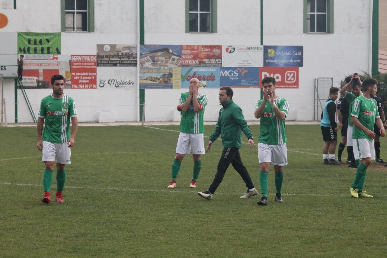 Imágenes del encuentro de la trigésimo primera jornada de Tercera División disputado en el Municipal de San roque y que acabó con 1-2 (31-03-2019)
