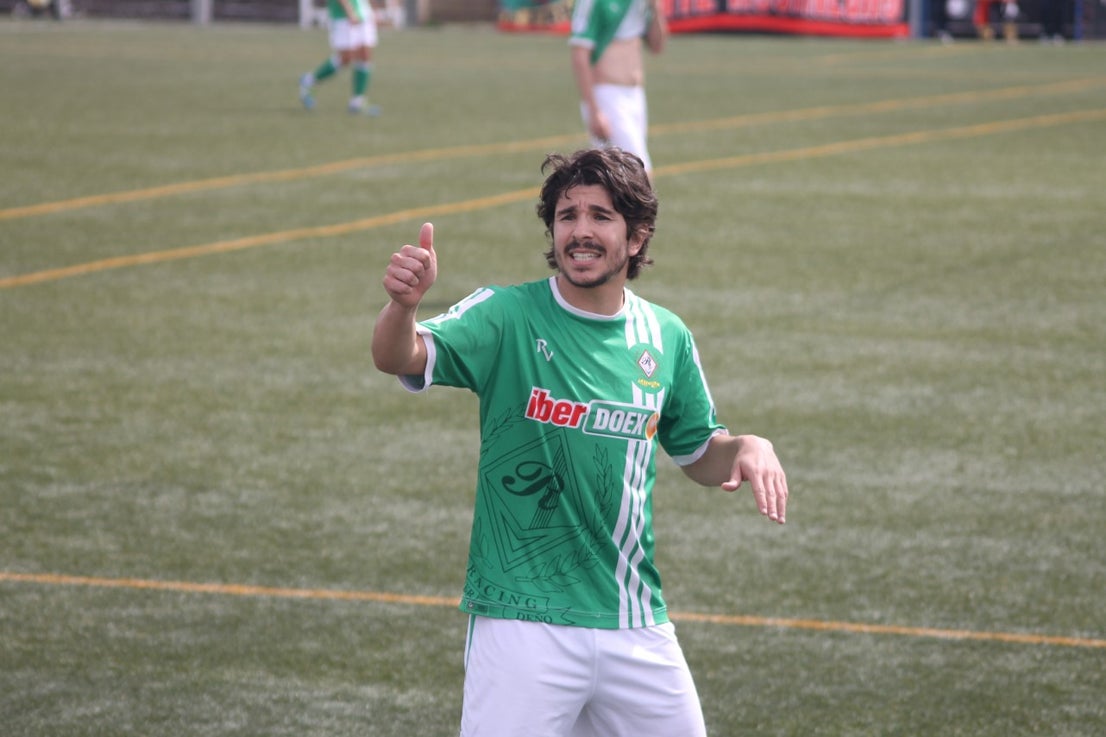 Algunas imágenes del encuentro de la 34ª jornada de Tercera División disputado en Montijo, y que finalizó con empate a uno (18-04-2019)