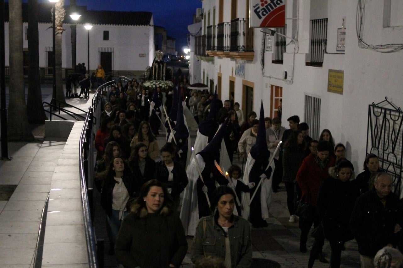 Imágenes de la procesión de Nuestro Señor Jesús Nazareno y la Virgen de los Dolores (17-04-2019)