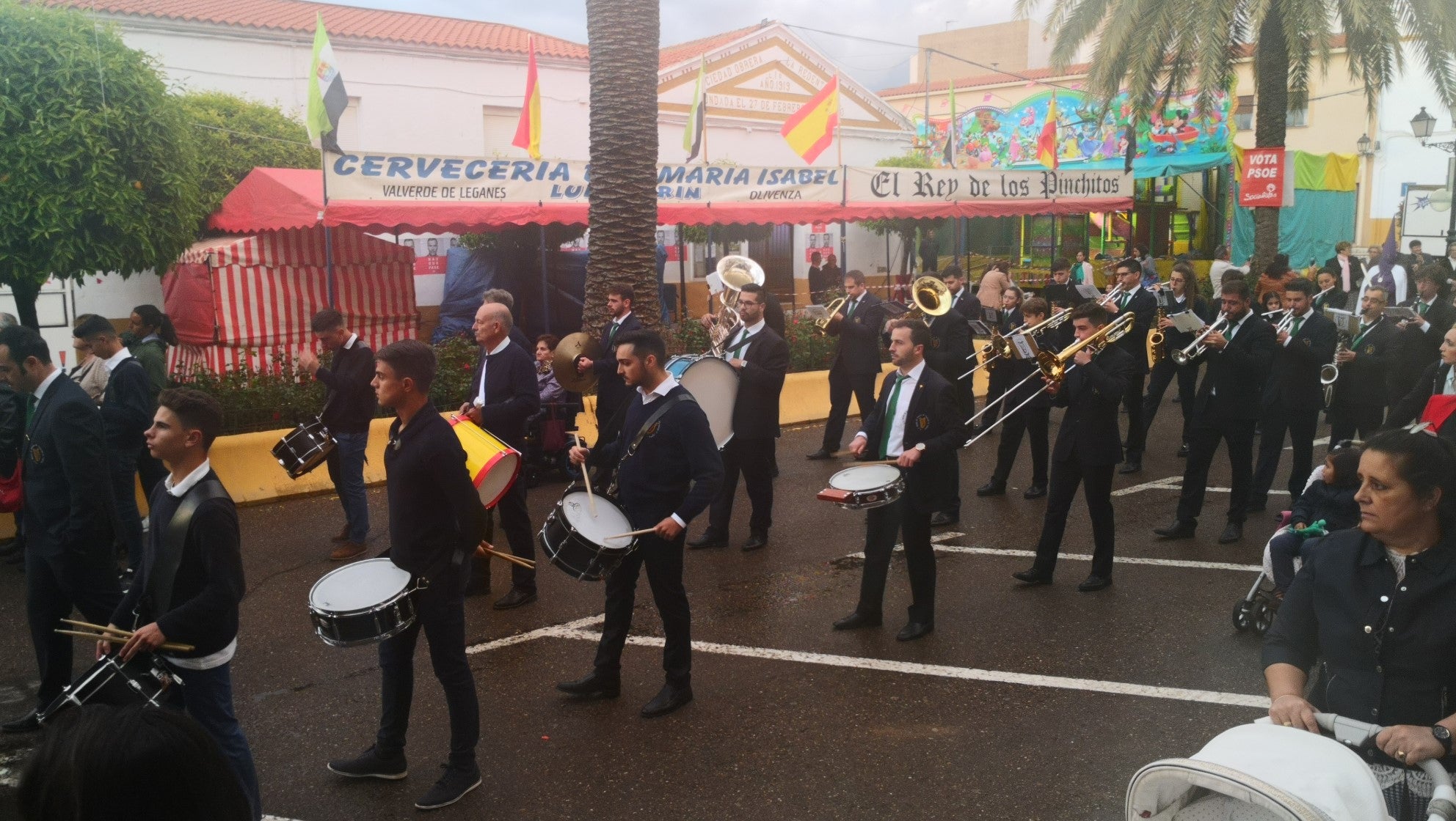 Algunas imágenes de la Procesión del Santo Entierro celebrada el Viernes Santo (19-04-2019)