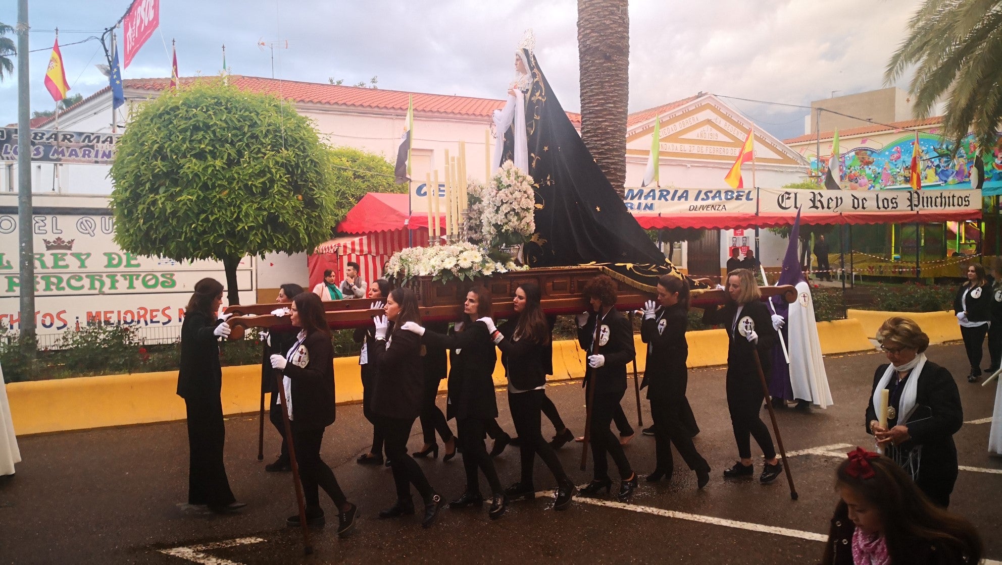 Algunas imágenes de la Procesión del Santo Entierro celebrada el Viernes Santo (19-04-2019)