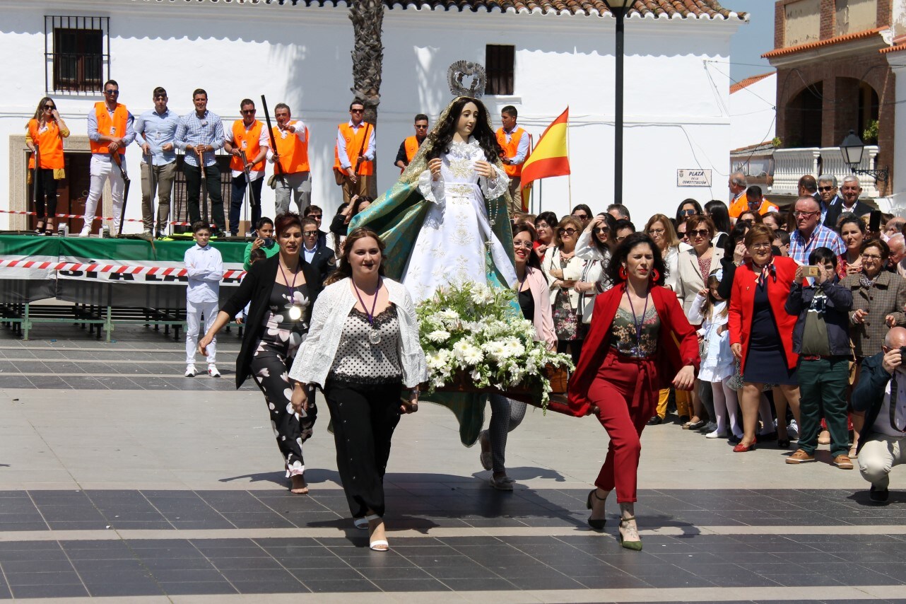 Imágenes de la celebración del Domingo de Resurrección con el que se ha dado por finalizada la Semana Santa en Valverde de Leganés (21-04-2019)