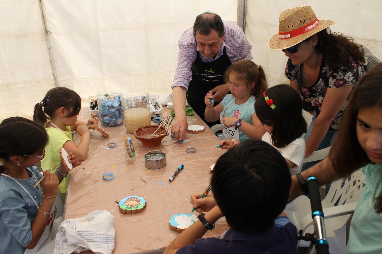 Imágenes de las actividades desarrolladas el domingo en la novena edición de 'vive la Trashumancia' (05-05-2019)