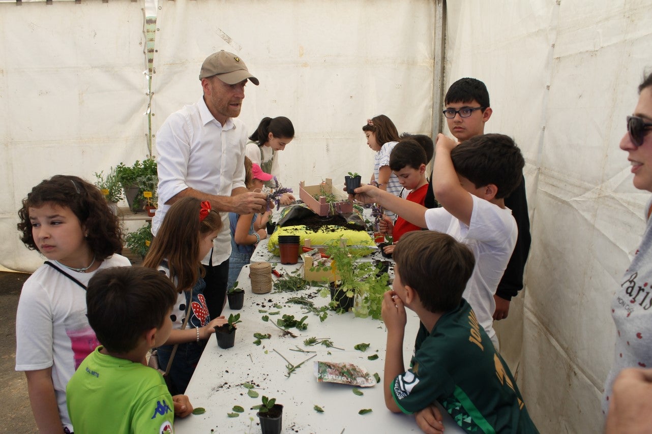 Imágenes de las actividades desarrolladas el domingo en la novena edición de 'vive la Trashumancia' (05-05-2019)