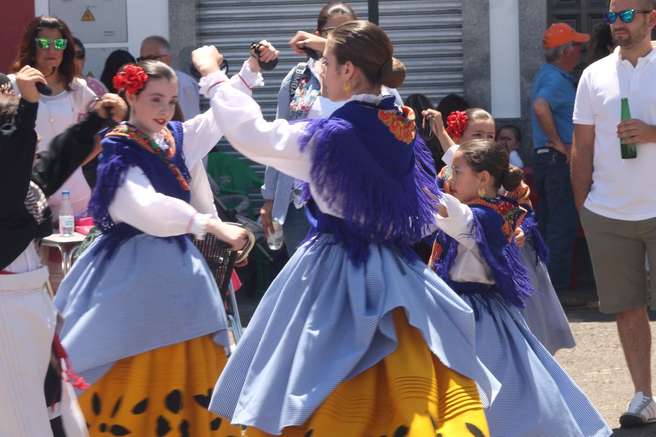 Imágenes de las actividades desarrolladas el domingo en la novena edición de 'vive la Trashumancia' (05-05-2019)