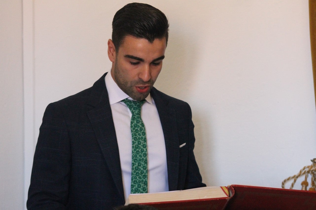 Imágenes del acto de investidura de Manuel Borrego como nuevo alcalde del Ayuntamiento de Valverde de Leganés (15-06-2019)