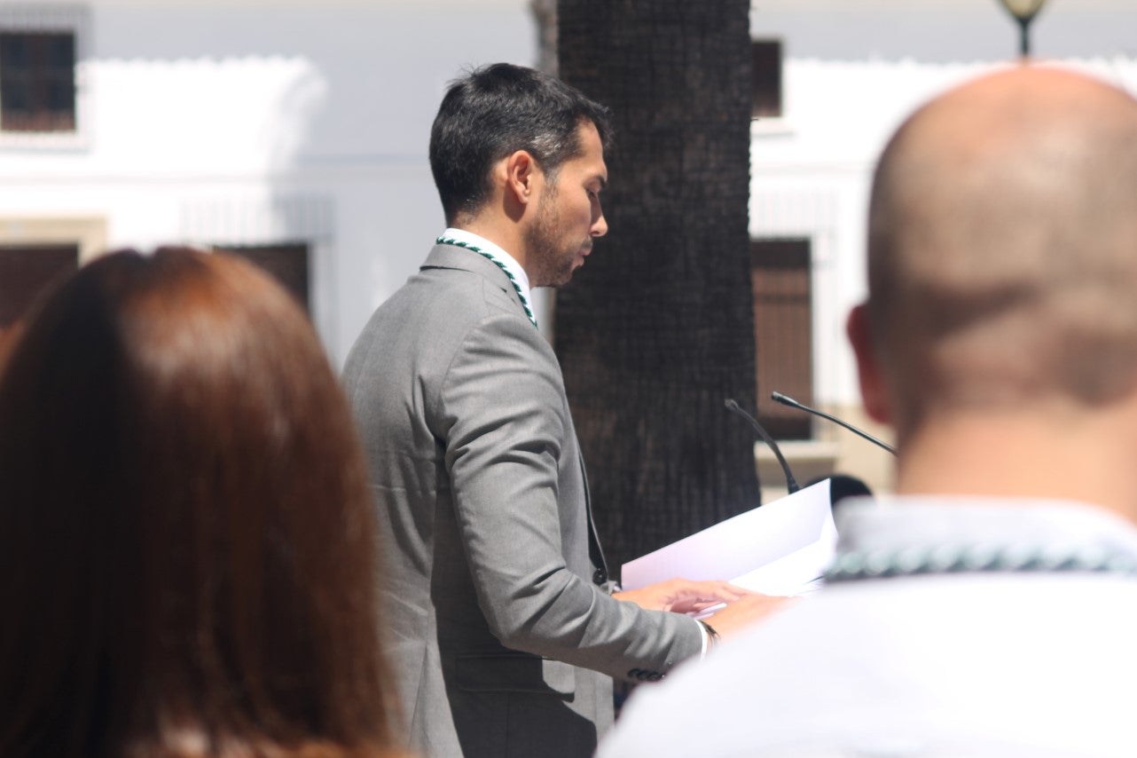 Imágenes del acto de investidura de Manuel Borrego como nuevo alcalde del Ayuntamiento de Valverde de Leganés (15-06-2019)