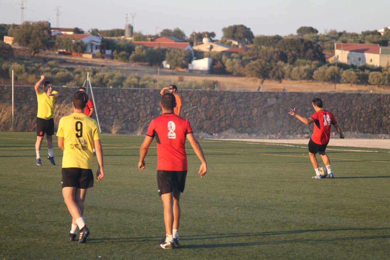 Algunas imágenes de la final y el tercer y cuarto puesto del torneo de verano de fútbol 7 disputado en Valverde de Leganés (01-08-2019)